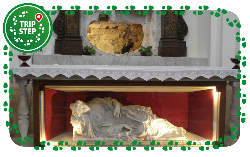 Primo sepolcro di Santa Lucia e statua della Santa