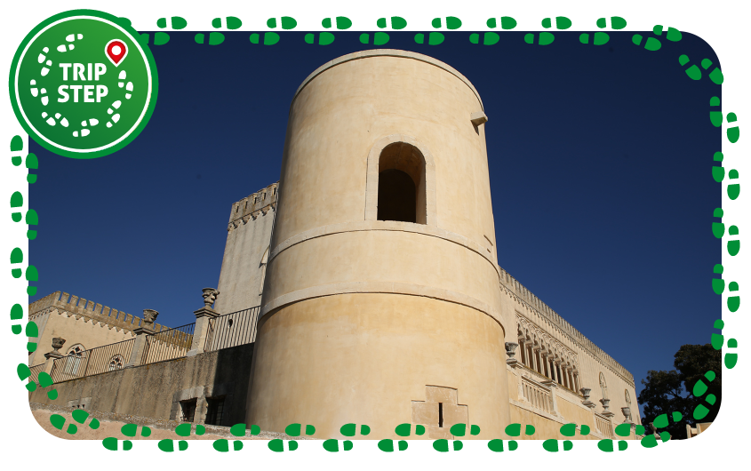 Ragusa castello di Donnafugata particolare della torre